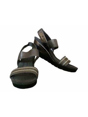 Bandonlino Sandals Wedge Heel Womens 10 M Metallic Silver Gray Comfort Strappy